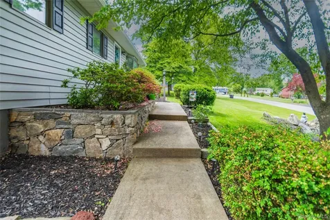 1 Rock Road Wappingers Falls NY 12590