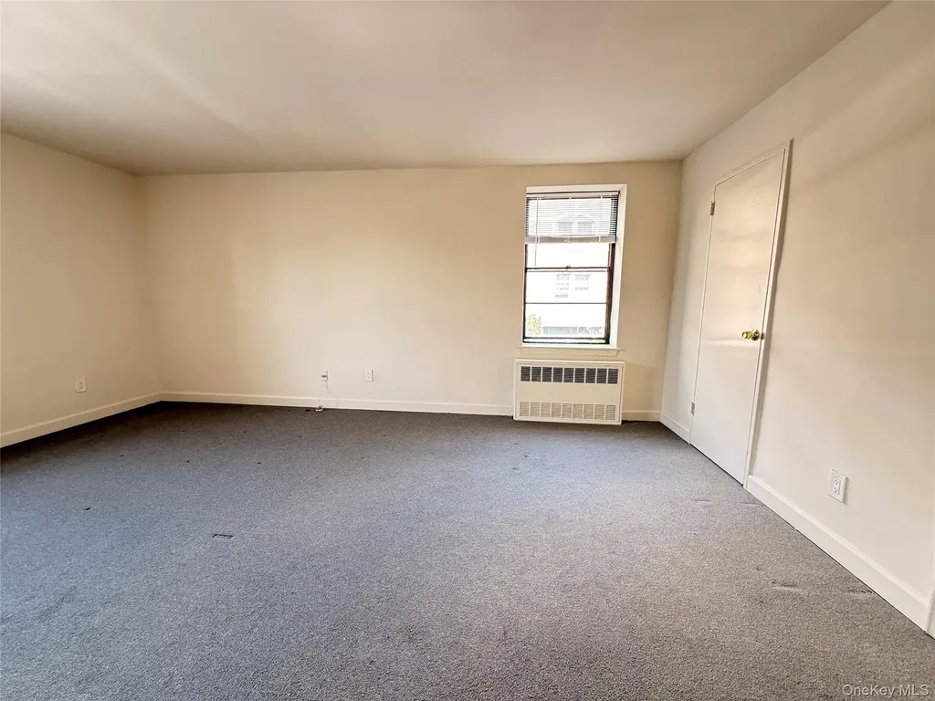 190 First Street Mineola NY 11501