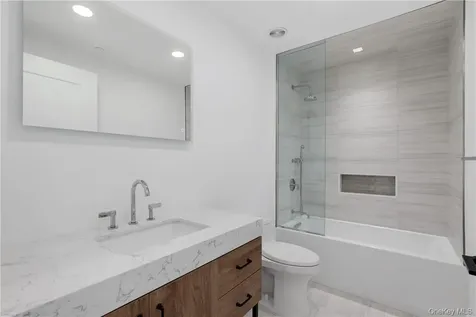 100 Pondfield Road Bronxville NY 10708