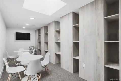 100 Pondfield Road Bronxville NY 10708