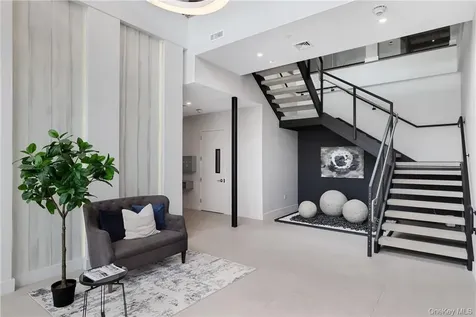 100 Pondfield Road Bronxville NY 10708