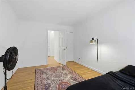337 E 50th Street New York (manhattan) NY 10022