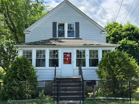 28 Sound Beach Avenue Bayville NY 11709