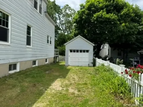 28 Sound Beach Avenue Bayville NY 11709