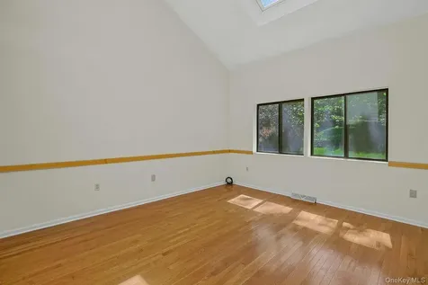 4 Steven Drive Ossining NY 10562