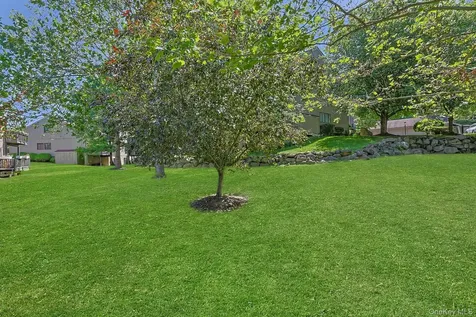 4 Steven Drive Ossining NY 10562