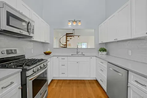 4 Steven Drive Ossining NY 10562