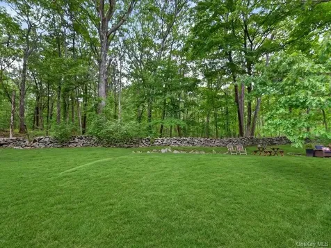 33 Willow Trail Court Carmel NY 10512