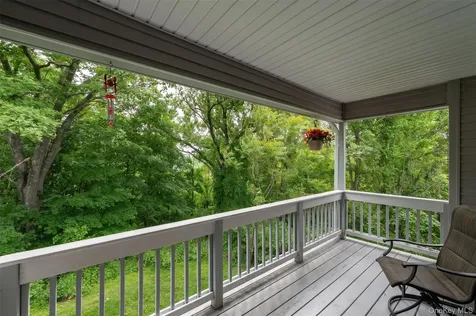 91 Heritage Hills Somers NY 10589