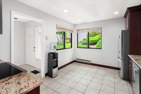 91 Heritage Hills Somers NY 10589