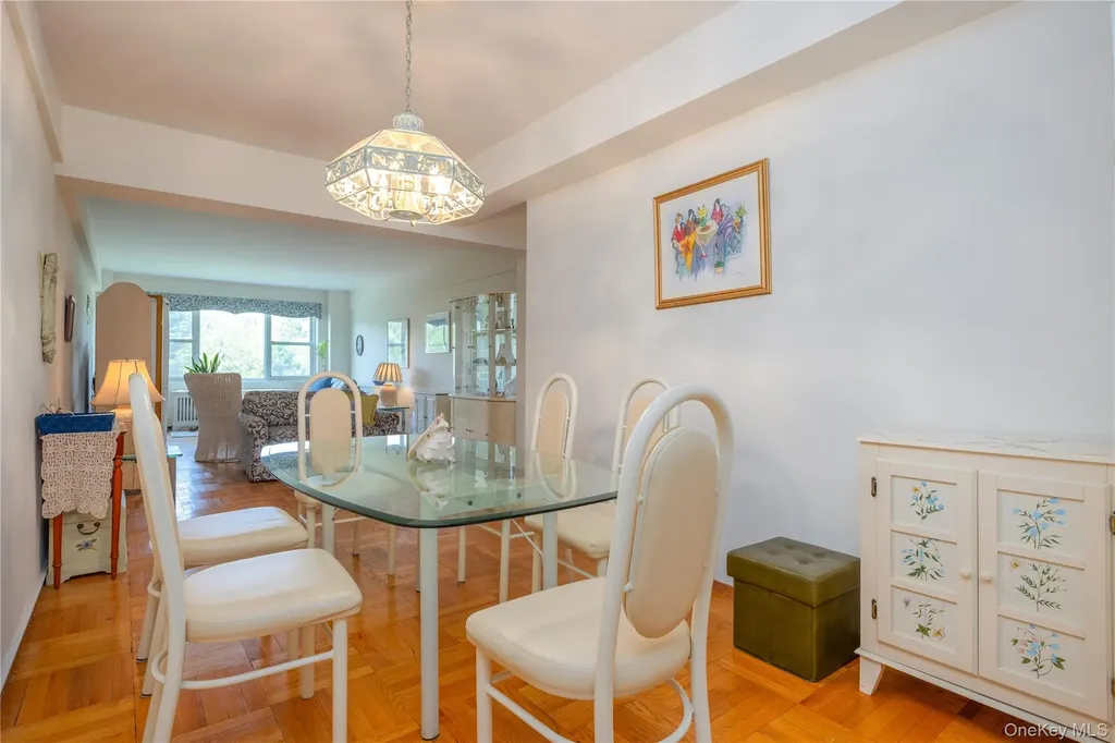 900 Palmer Road Bronxville NY 10708