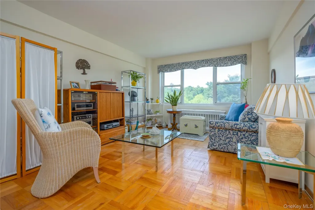 900 Palmer Road Bronxville NY 10708