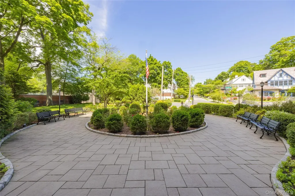 900 Palmer Road Bronxville NY 10708