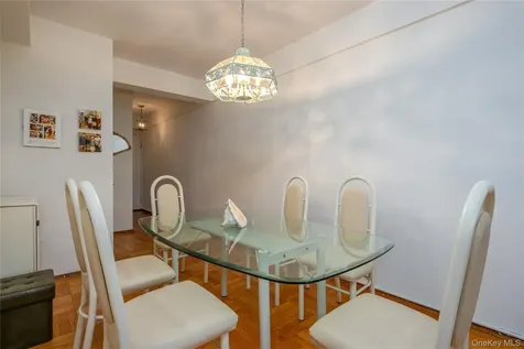 900 Palmer Road Bronxville NY 10708