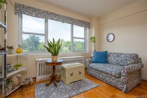 900 Palmer Road Bronxville NY 10708