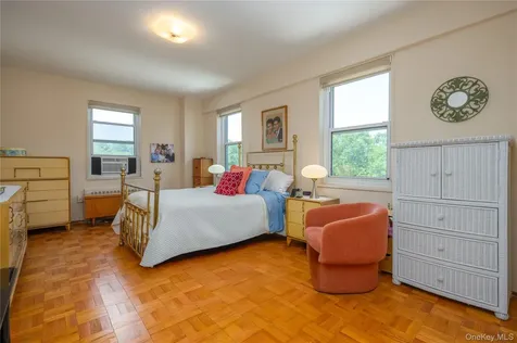 900 Palmer Road Bronxville NY 10708