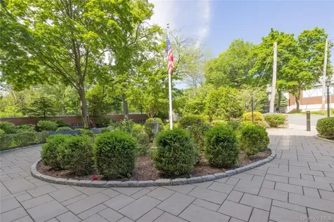 900 Palmer Road Bronxville NY 10708