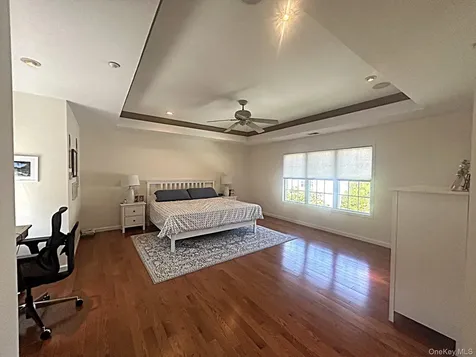 80 Landmark Court White Plains NY 10603