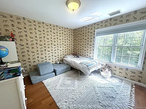80 Landmark Court White Plains NY 10603