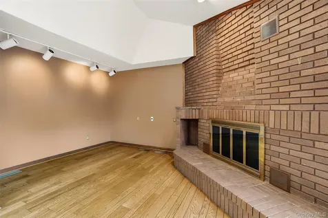 64 North Street Harrison NY 10528