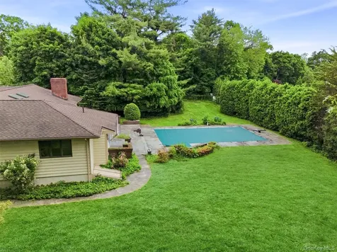 64 North Street Harrison NY 10528