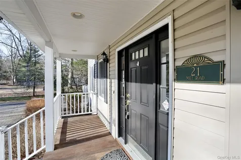 21 Mile Road Suffern NY 10901