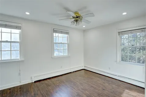 21 Mile Road Suffern NY 10901