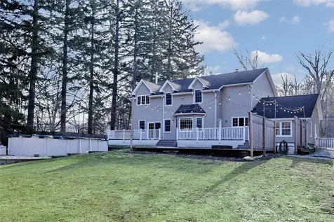21 Mile Road Suffern NY 10901