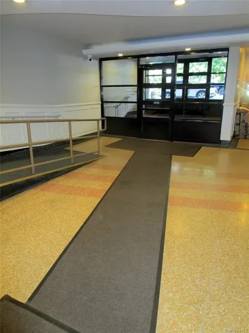 595 Mclean Avenue Yonkers NY 10705