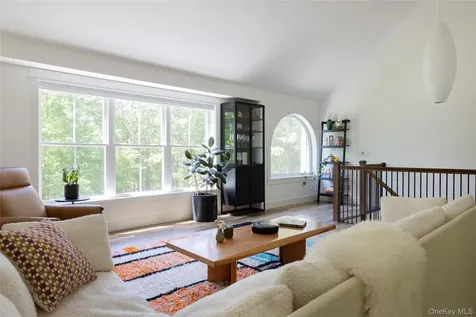 25 Maple Hill Ridge Red Hook NY 12571