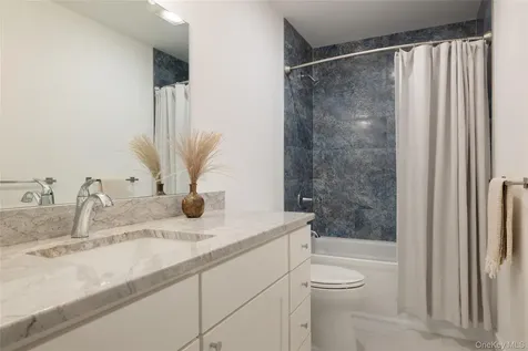 25 Maple Hill Ridge Red Hook NY 12571