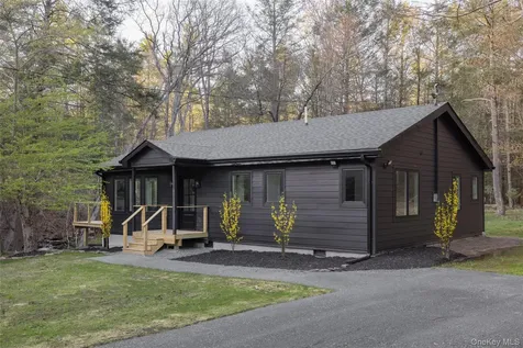 92 Upper Cherrytown Road Kerhonkson NY 12446