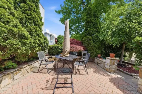 96 Wakefield Avenue Yonkers NY 10704