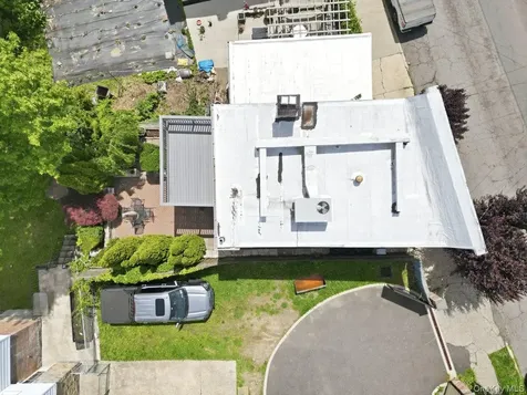 96 Wakefield Avenue Yonkers NY 10704