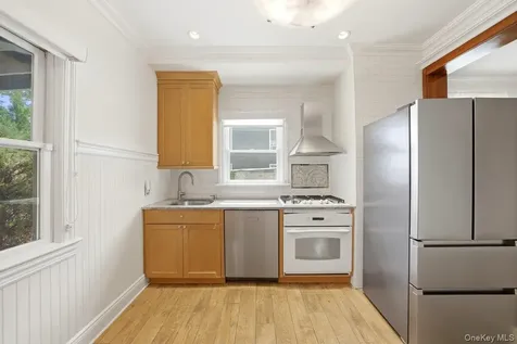 96 Wakefield Avenue Yonkers NY 10704