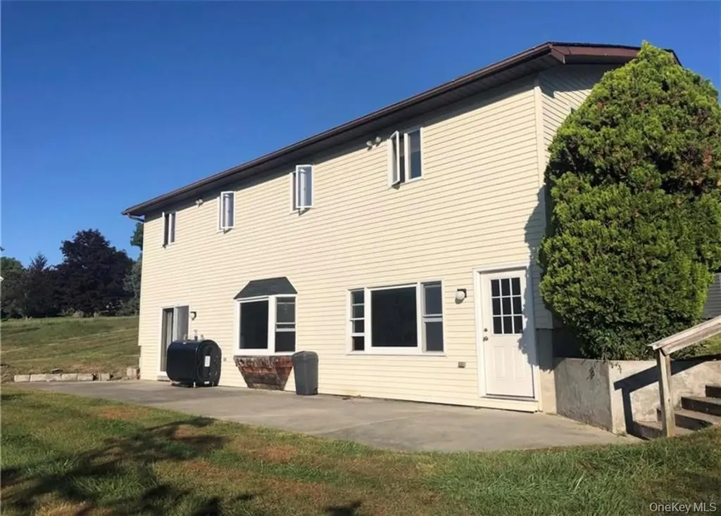 2169 State Route 94 Salisbury Mills NY 12577