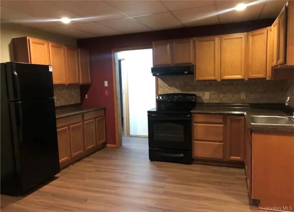 2169 State Route 94 Salisbury Mills NY 12577