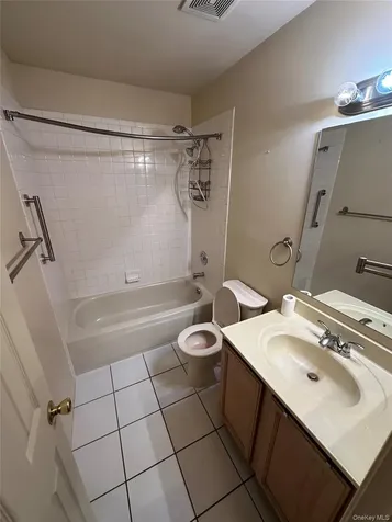 89 Rabbit Run Manorville NY 11949
