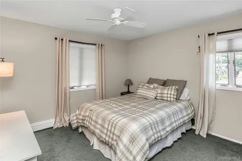 20 Lancia Drive East Norwich NY 11732