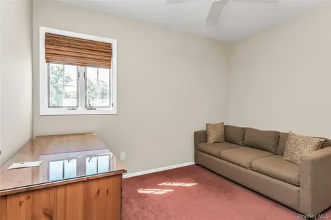 20 Lancia Drive East Norwich NY 11732
