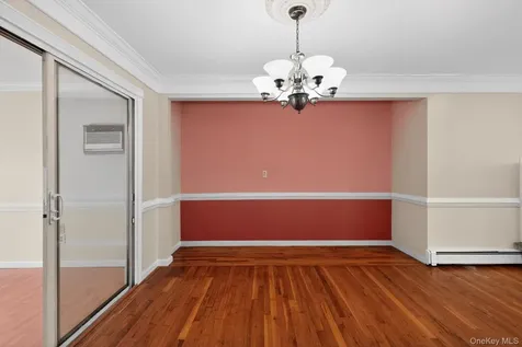 138 Spring Street Massapequa NY 11758