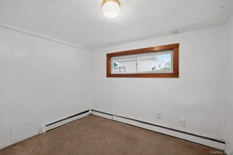 138 Spring Street Massapequa NY 11758