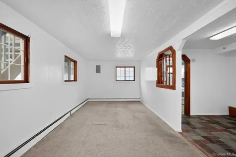 138 Spring Street Massapequa NY 11758
