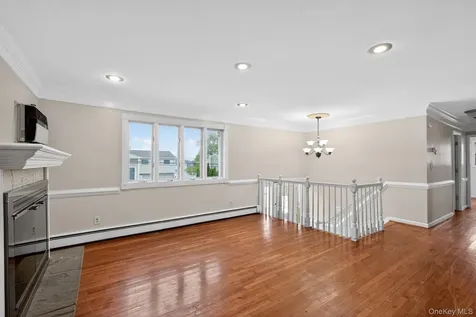138 Spring Street Massapequa NY 11758