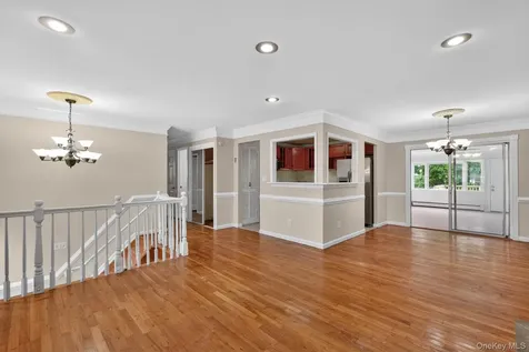 138 Spring Street Massapequa NY 11758
