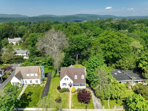 12 Gaskin Road Poughkeepsie NY 12601