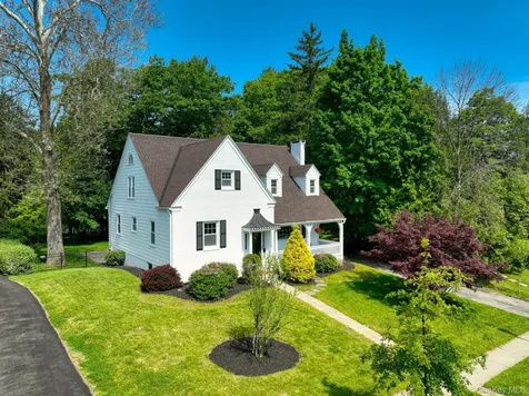 12 Gaskin Road Poughkeepsie NY 12601