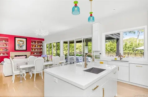 21 Lily Pond Drive Sag Harbor NY 11963
