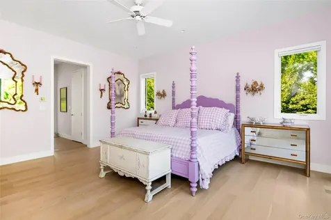 21 Lily Pond Drive Sag Harbor NY 11963