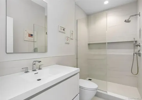 21 Lily Pond Drive Sag Harbor NY 11963